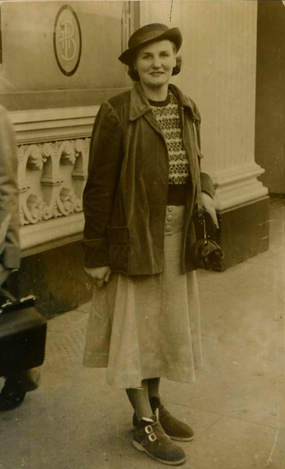 Photograph of Marjorie in Launceston, Tasmania - Open Access Repository