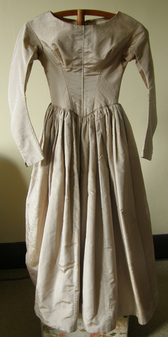 Photographs of light brown Quaker dress belonging to Sarah Benson ...